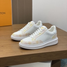 Louis Vuitton Low Shoes